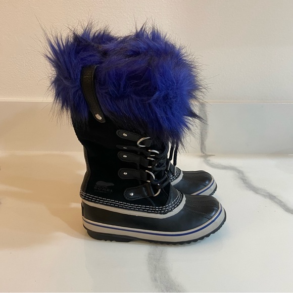 Sorel Joan of Arctic Waterproof Snow Boots NEW Fur Black Blue LIMITED Women’s 5 - Picture 1 of 8